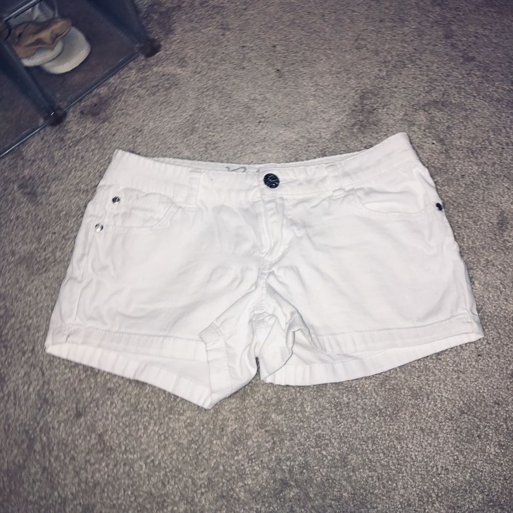 White Shorts with NO stains